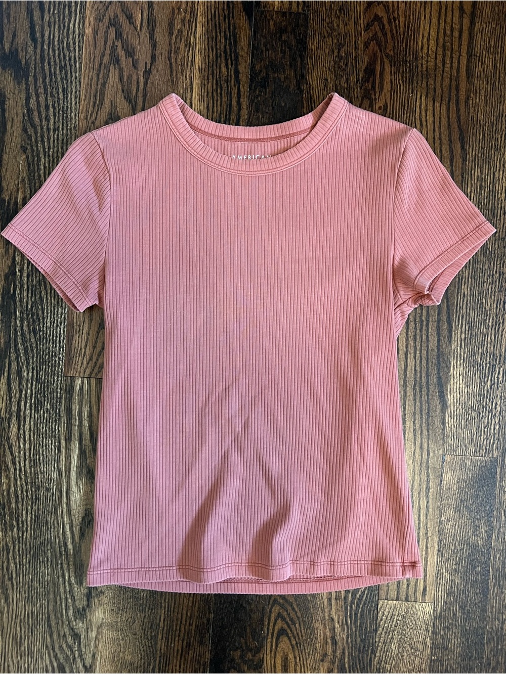 American Eagle Outfitters Mauve Ribbed Short Sleeve Tee